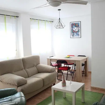 Apartamento Auditorio * Аликанте